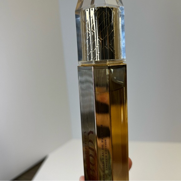 BURBERRY BODY ROSE GOLD ~ Eau de Parfum EDP Spray Perfume ~ 2.8 fl oz ~ RARE! - Picture 3 of 5